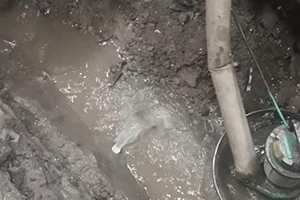 十堰地下室伸缩缝堵漏视频